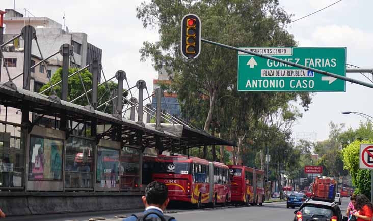 MB Metrobus Scania Neobus MegaBRT 144 & DINA BRighTer 138